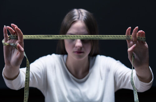 بی اشتهایی عصبی