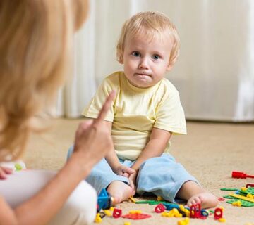 با کودک شلوغ، چگونه برخورد کنیم؟