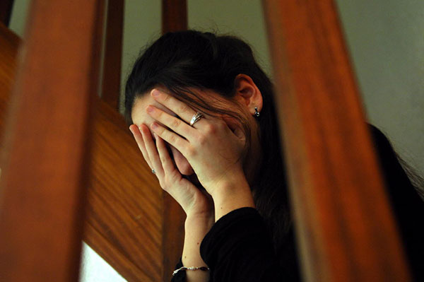 به هیچ وجه تکذیبش نکنید