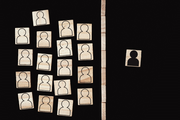 چرا قوم گرایی رخ می دهد؟